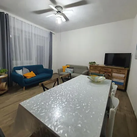 Casa Mare Berny Appartamento *